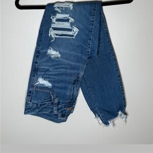 American Eagle Distressed Blue Jeans